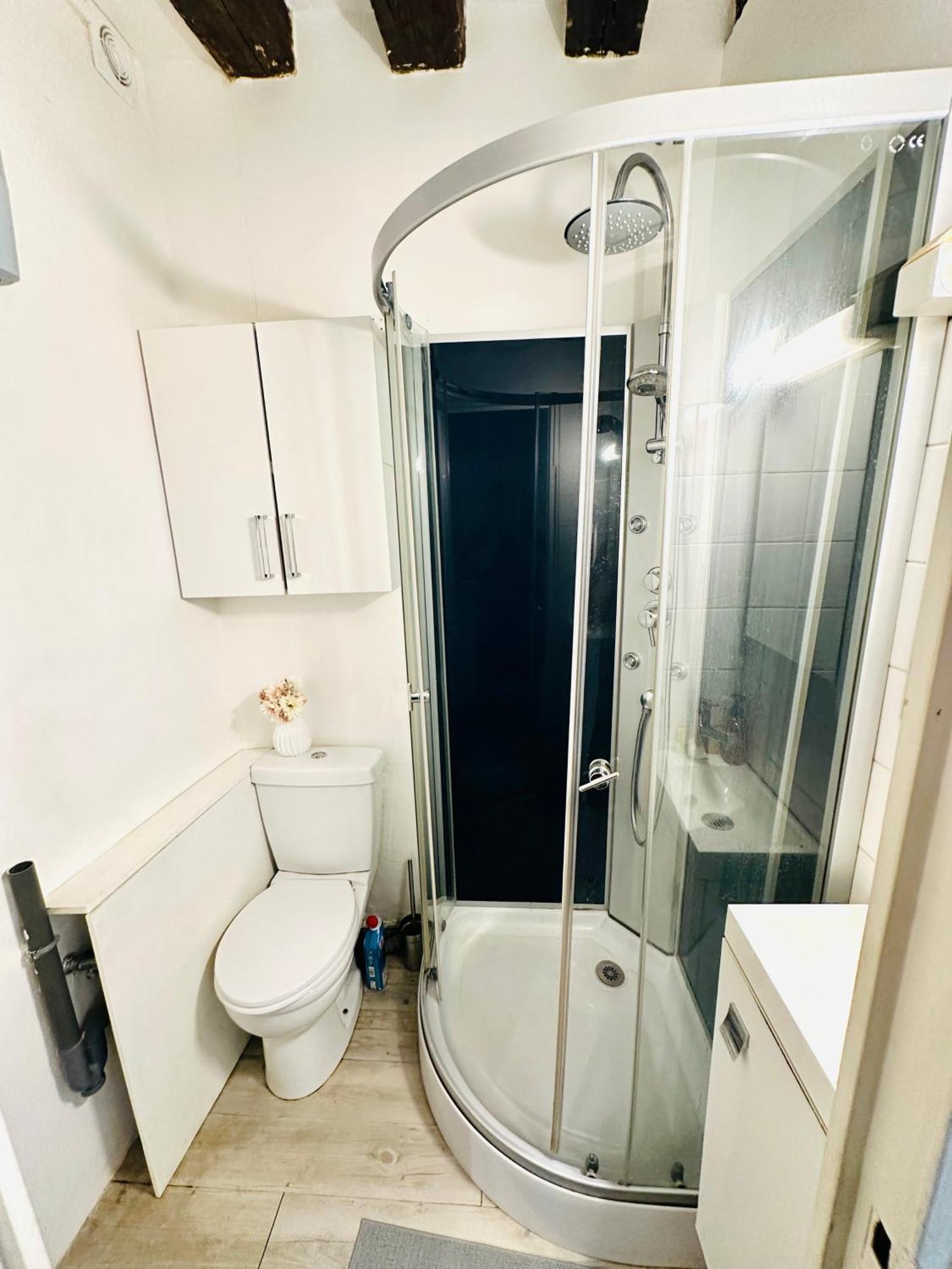 Dream Dwell Paris - Cozy Family Studio Near Quartier Marais Iiie Париж Екстериор снимка